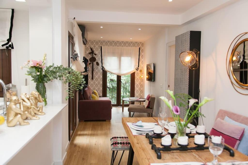Modern & Nice Apartment. Old Town. Private Parking Sewilla Zewnętrze zdjęcie