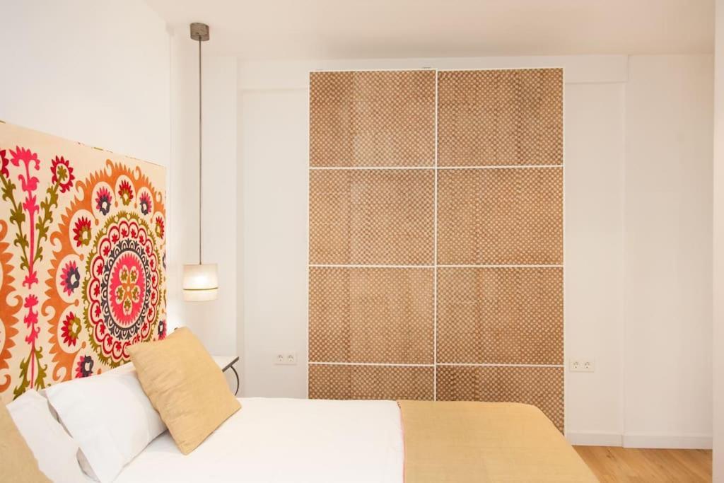 Modern & Nice Apartment. Old Town. Private Parking Sewilla Zewnętrze zdjęcie